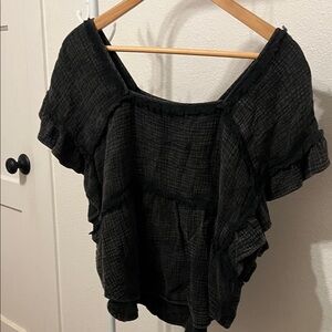 Chic Black Ruffled Blouse
